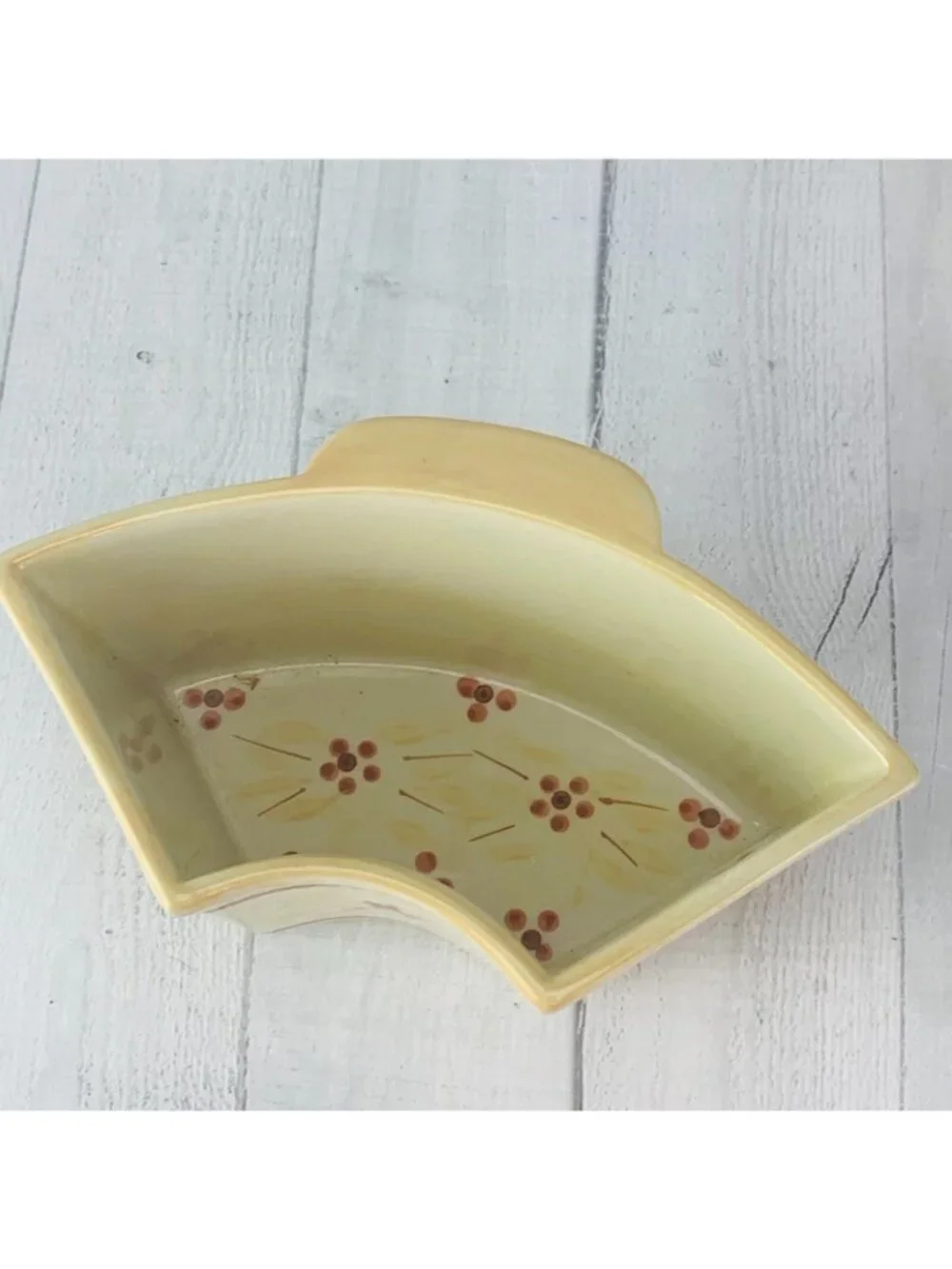 Temptation By Tara OLD WORLD YELLOW 18 Ounce Side Tab Section For Lazy Susan